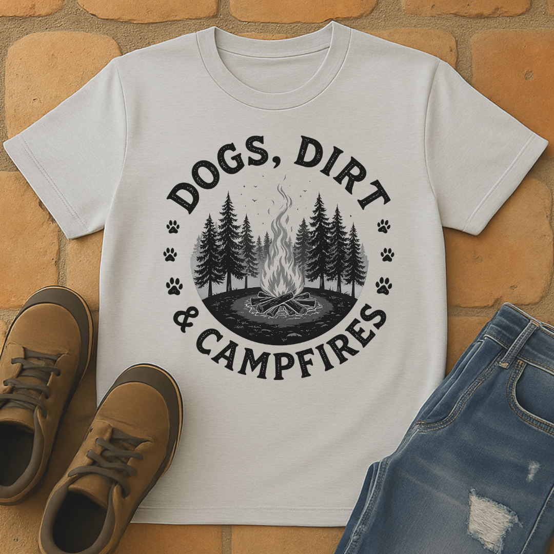 Dogs, dirt and campfire Unisex T-shirt